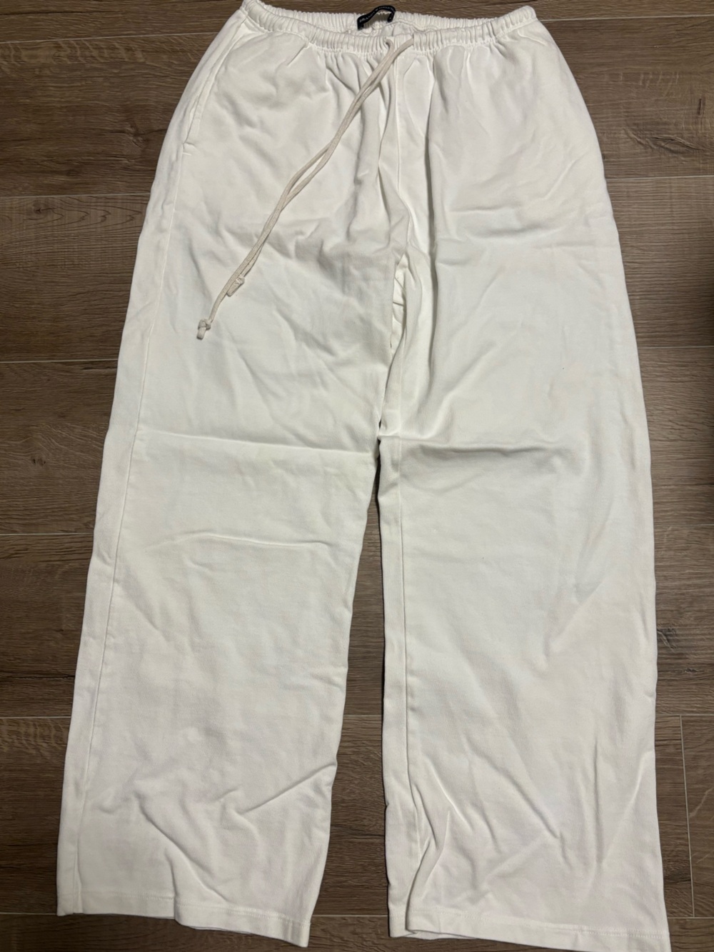 Brandy Melville Off-White Sweatpants